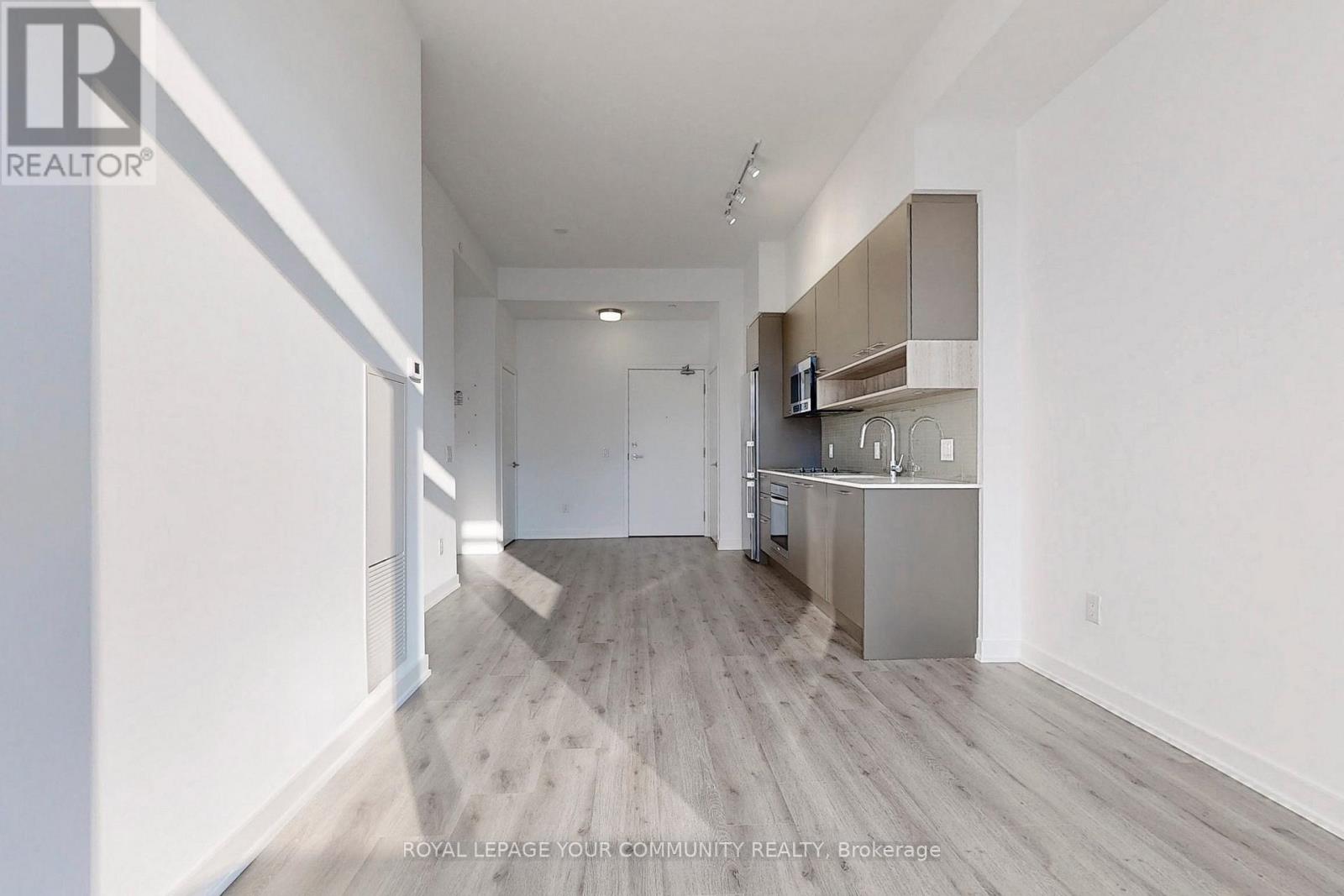 719 - 3005 Pine Glen Road, Oakville, Ontario  L6M 5P5 - Photo 6 - W12514218