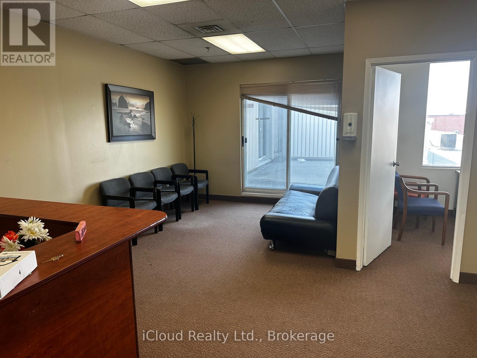 2355 Derry Rd E Road, Mississauga, Ontario  L5S 1V6 - Photo 8 - W12514236