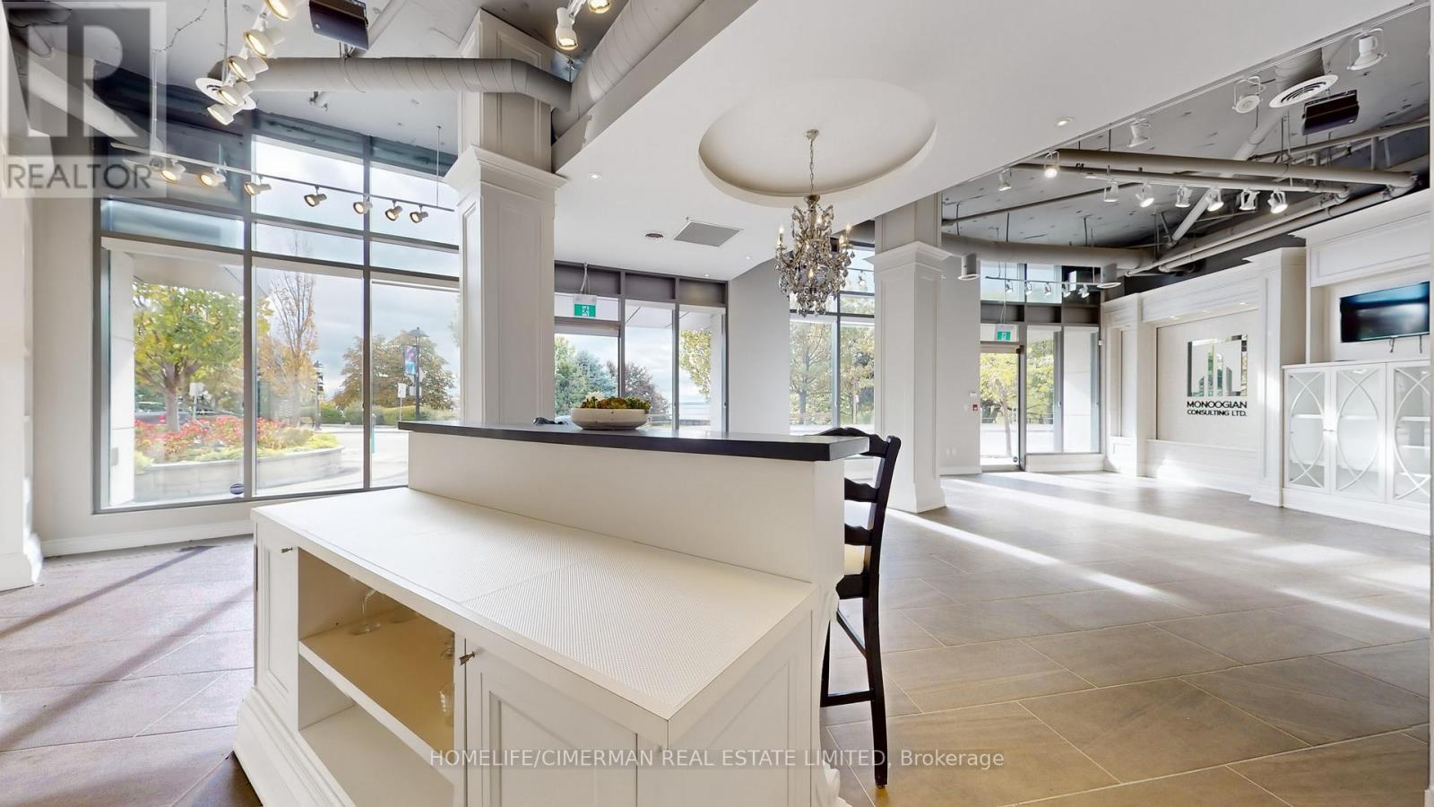 36 - 11 Bronte Road, Oakville, Ontario L6L 0E1 - Photo 13 - W12514248