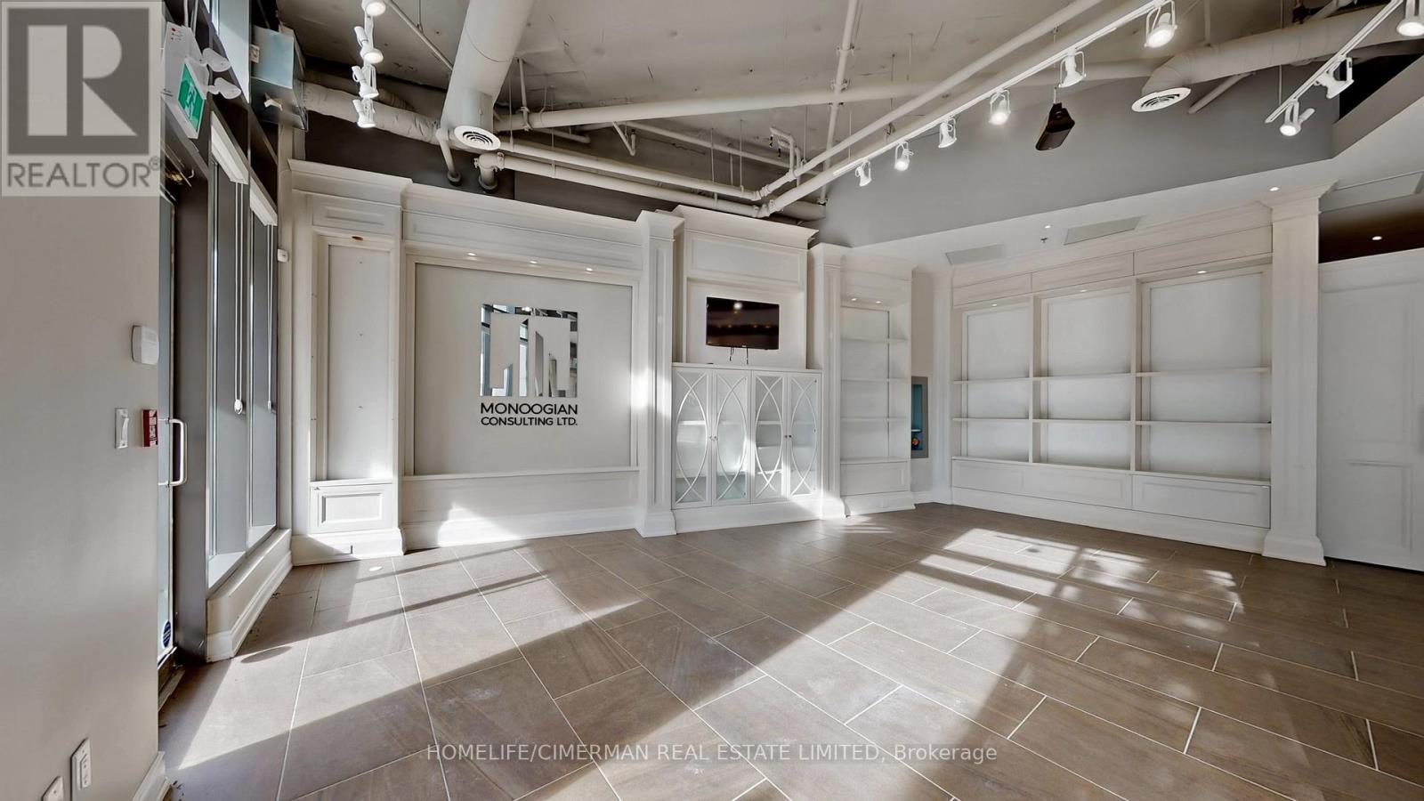 36 - 11 Bronte Road, Oakville, Ontario L6L 0E1 - Photo 16 - W12514248