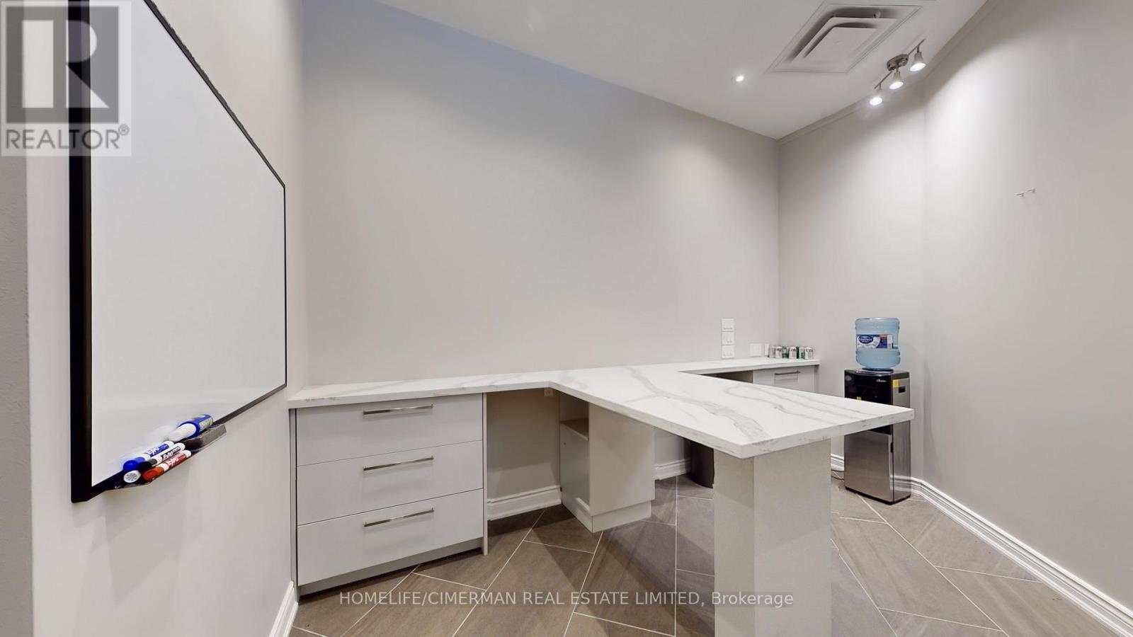 36 - 11 Bronte Road, Oakville, Ontario L6L 0E1 - Photo 18 - W12514248