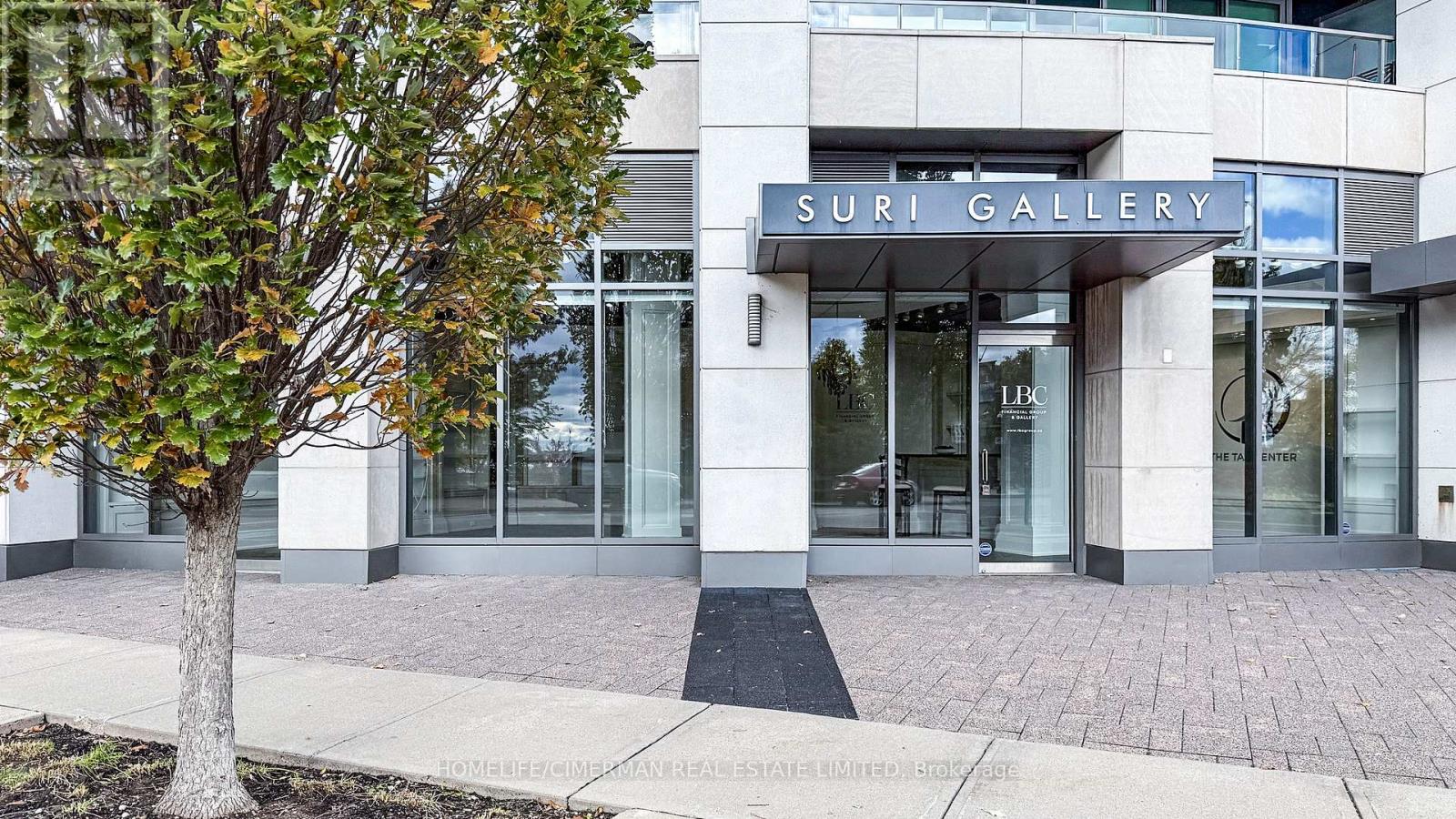 36 - 11 Bronte Road, Oakville, Ontario L6L 0E1 - Photo 5 - W12514248