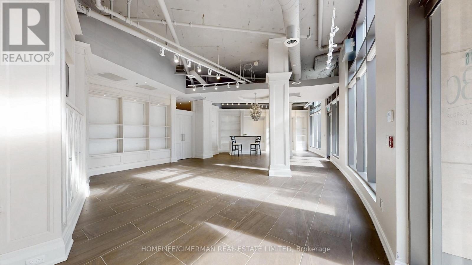 36 - 11 Bronte Road, Oakville, Ontario L6L 0E1 - Photo 9 - W12514248