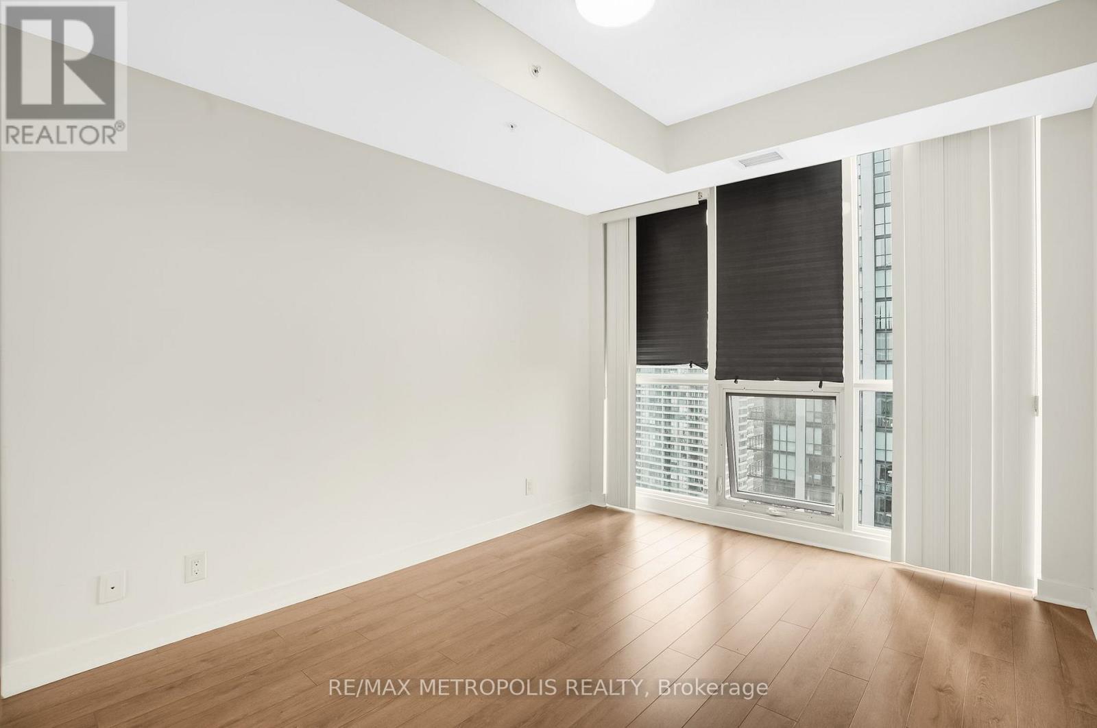 2305 - 3985 Grand Park Drive, Mississauga, Ontario  L5B 0K4 - Photo 17 - W12514274