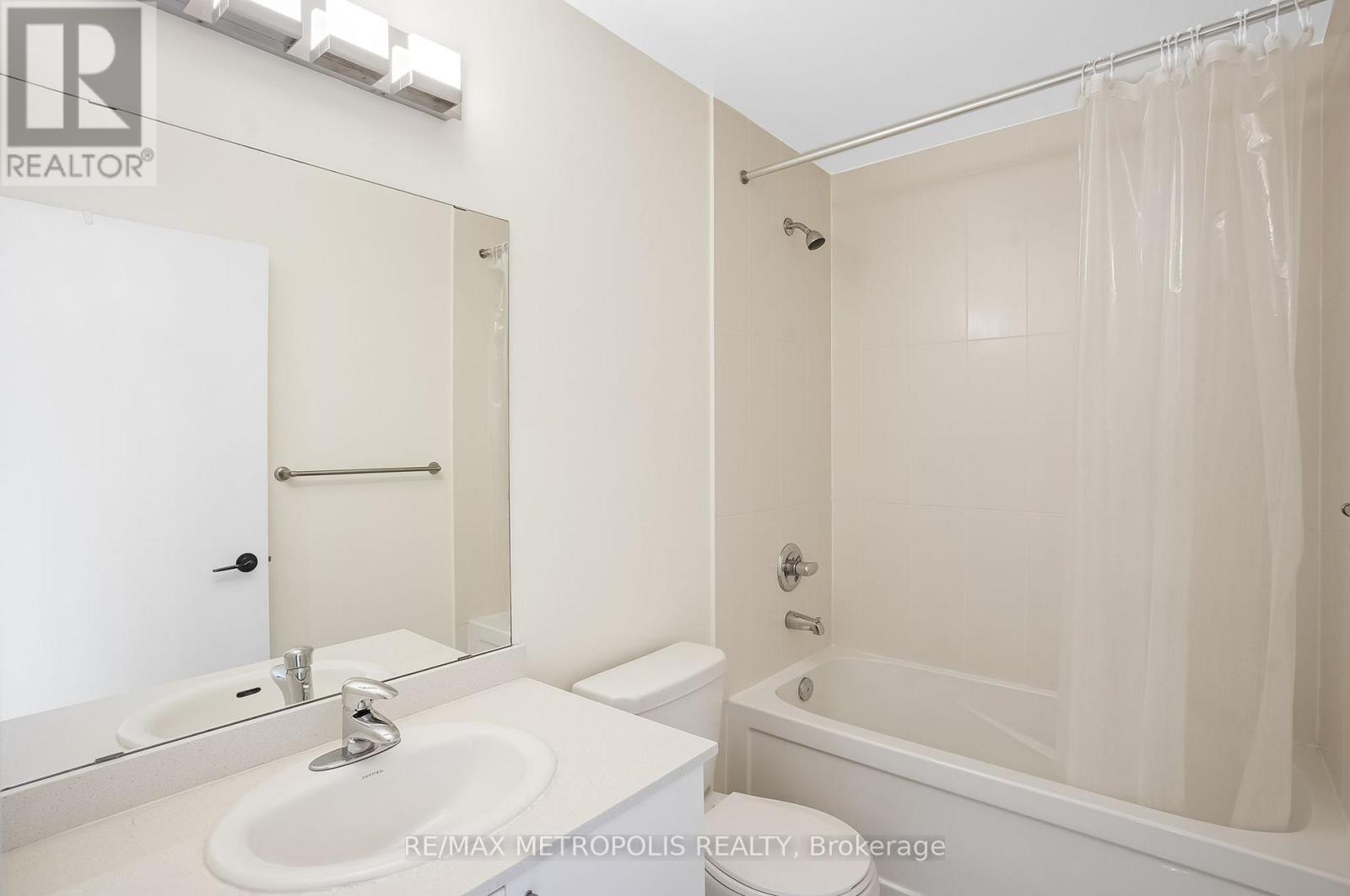 2305 - 3985 Grand Park Drive, Mississauga, Ontario  L5B 0K4 - Photo 19 - W12514274