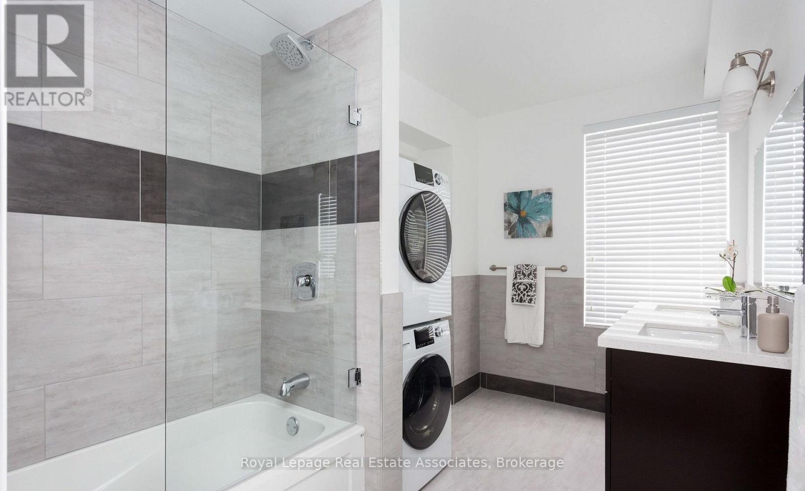 63 Jerome Street, Toronto, Ontario  M6P 1H8 - Photo 19 - W12514294