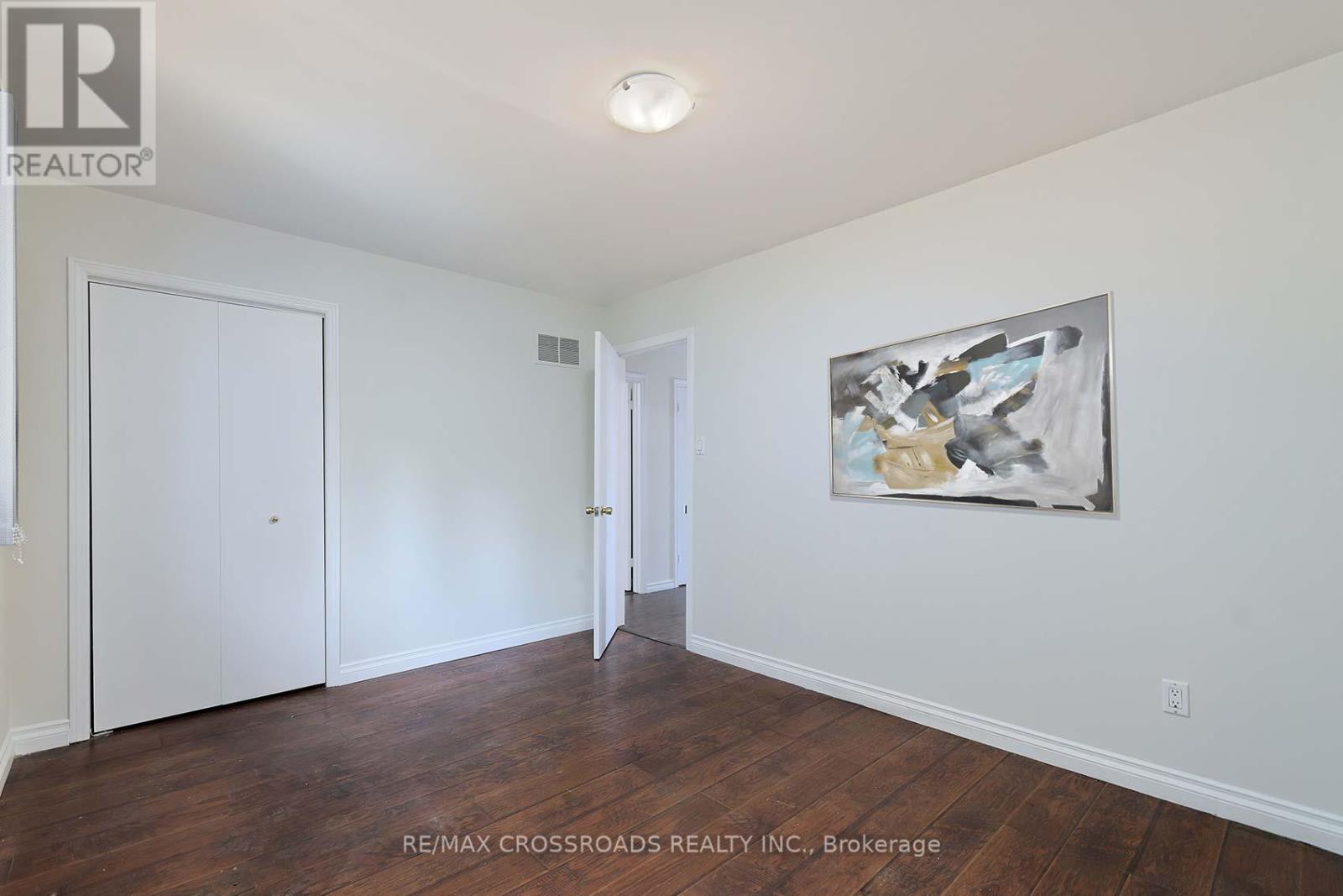 17 Brownridge Crescent, Toronto, Ontario  M9V 4M5 - Photo 27 - W12514302