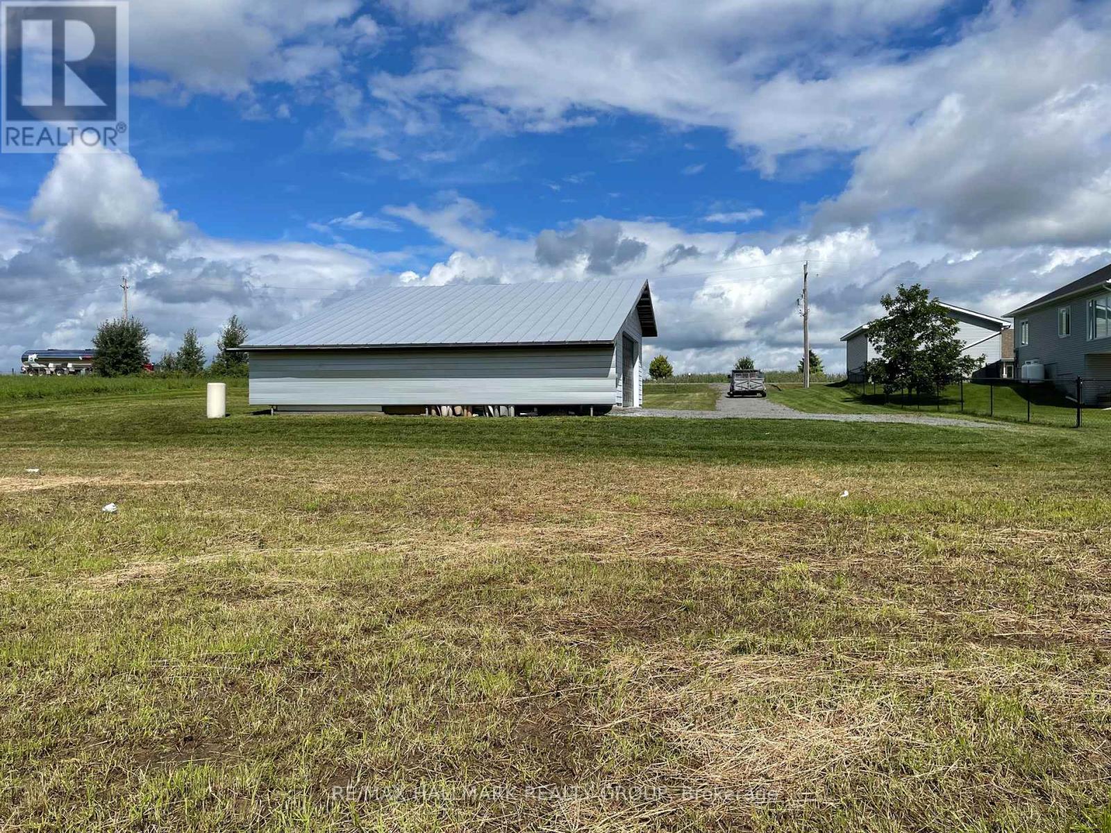 2130 Du Golf Road, Clarence-Rockland, Ontario  K0A 1N0 - Photo 7 - X12496838