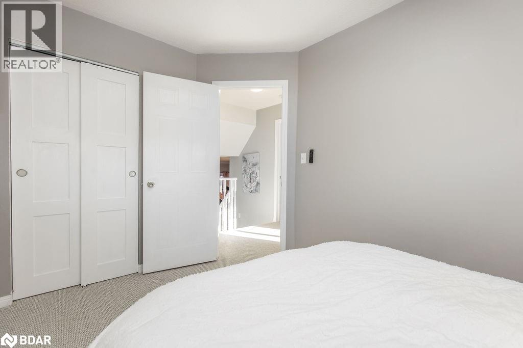 9 Aikens Crescent, Barrie, Ontario L4N 8M6 - Photo 24 - 40785960