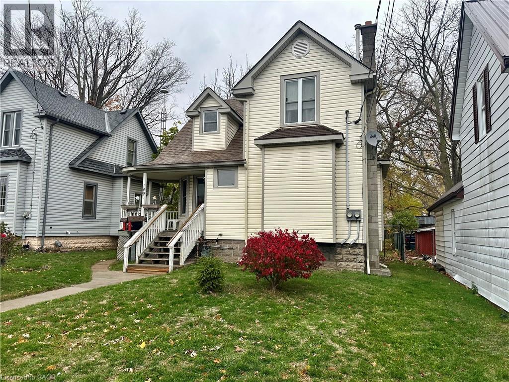 149 Forest Street E, Dunnville, Ontario  N1A 1B9 - Photo 2 - 40785641