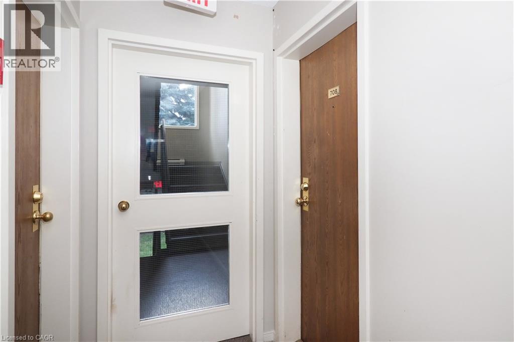565 Greenfield Avenue Unit# 708, Kitchener, Ontario N2C 2P5 - Photo 4 - 40785075