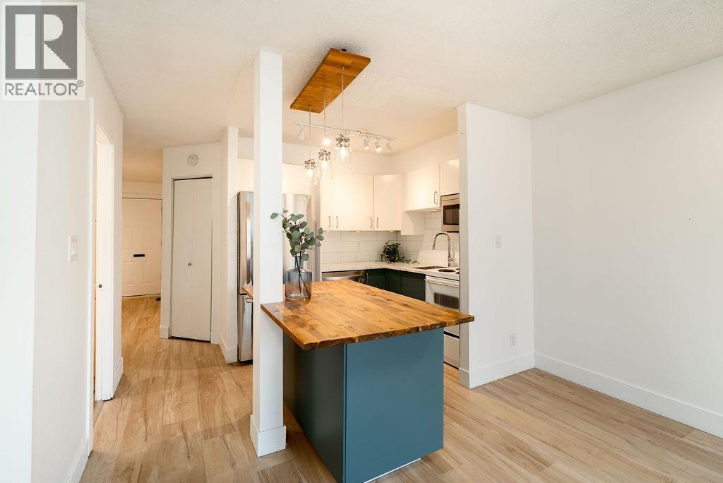 1009 Clarke Road, Port Moody, British Columbia  V3H 1M3 - Photo 3 - R3065174