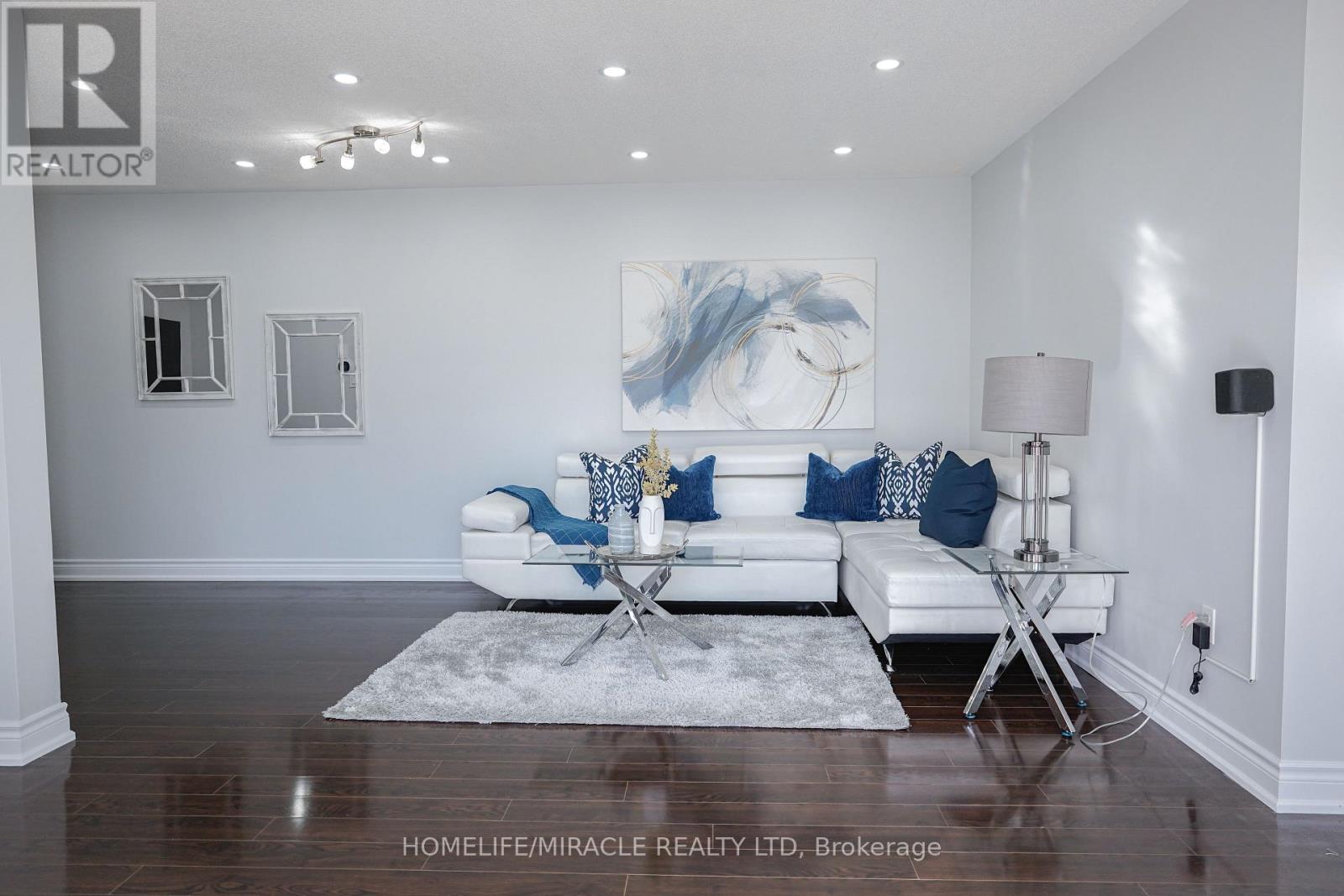 2 Davidson Street, Whitby, Ontario  L1P 1V7 - Photo 5 - E12514256