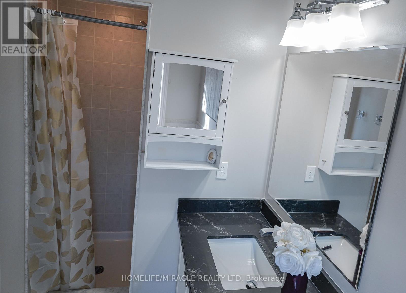 2 Davidson Street, Whitby, Ontario  L1P 1V7 - Photo 22 - E12514256