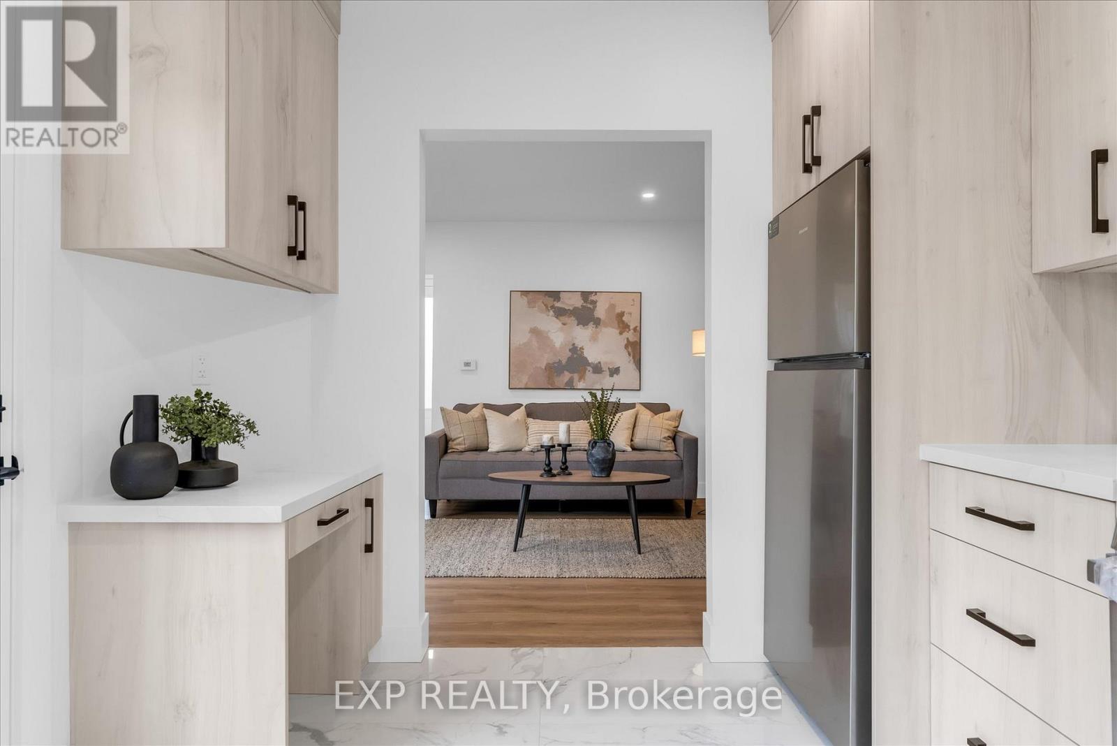 20 Hill Street, Hamilton, Ontario  L8P 1W7 - Photo 10 - X12514036