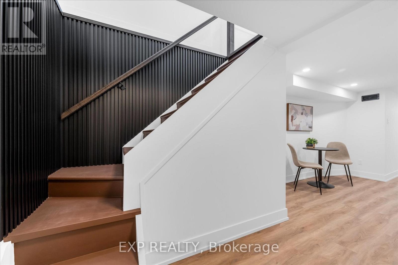 20 Hill Street, Hamilton, Ontario  L8P 1W7 - Photo 17 - X12514036