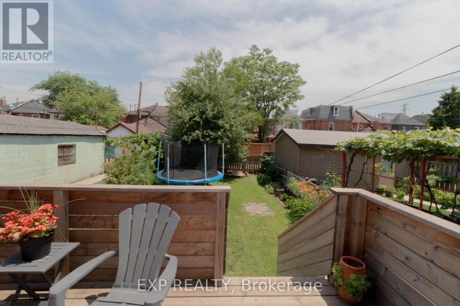 14 Milton Avenue, Hamilton, Ontario  L8L 6E6 - Photo 22 - X12514084