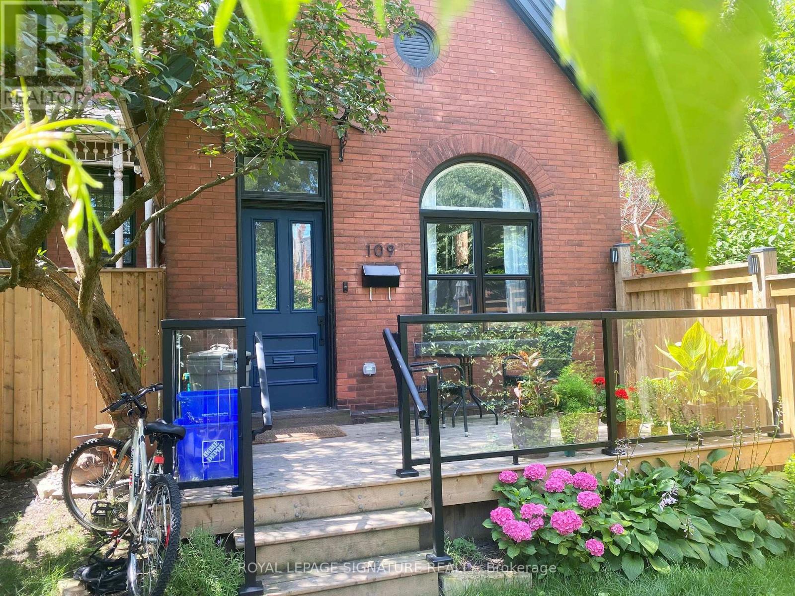 109 Charlton Avenue N, Hamilton, Ontario  L8P 2C5 - Photo 23 - X12514110