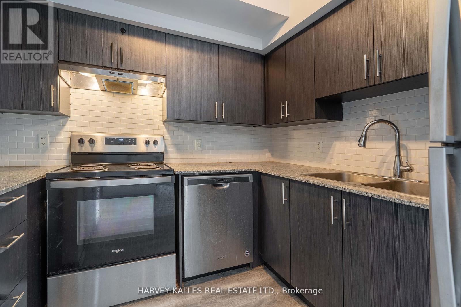 A502 - 275 Larch Street, Waterloo, Ontario N2L 3R2 - Photo 18 - X12514120