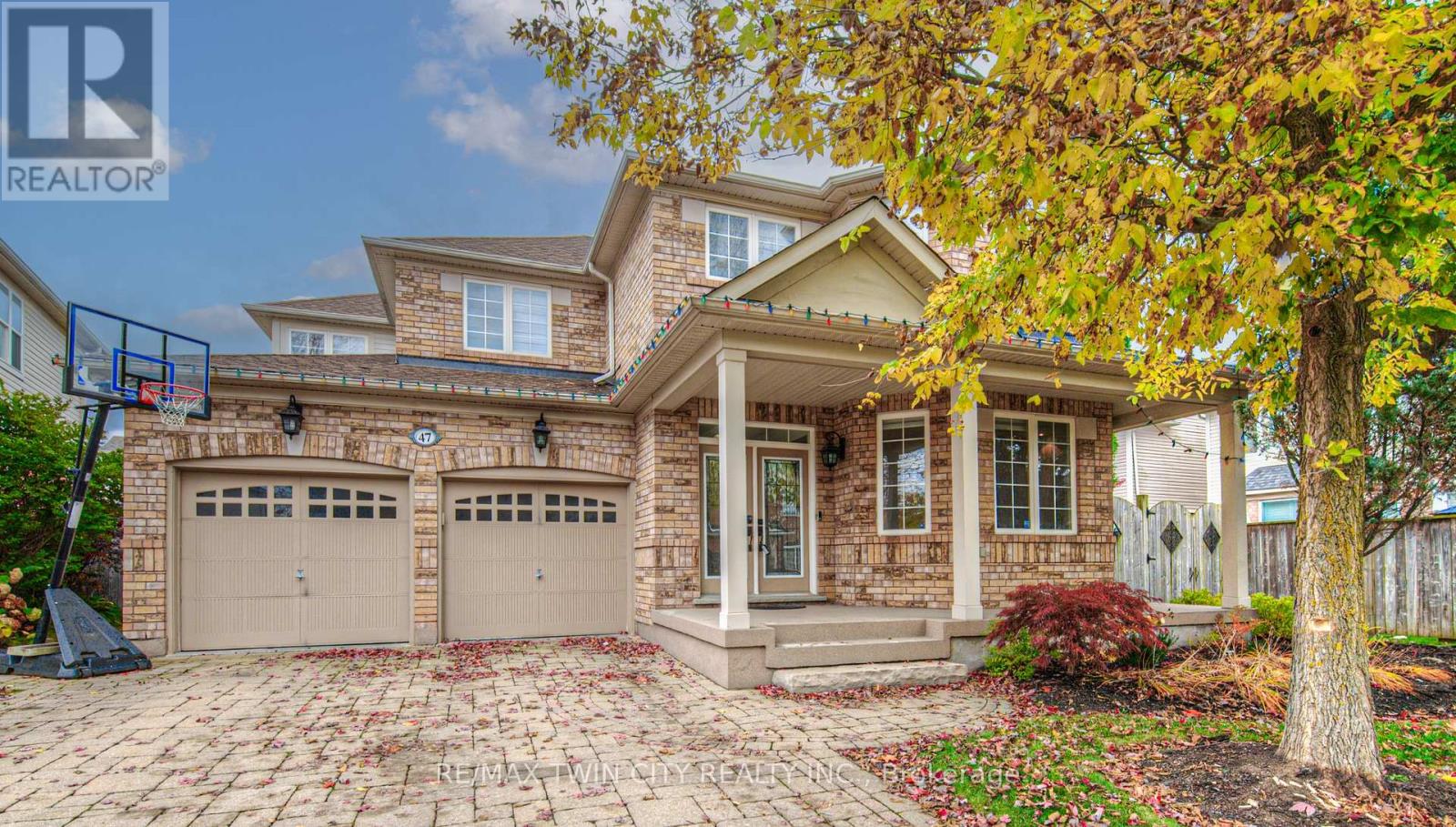 47 DELLGROVE CIRCLE, Cambridge, Ontario