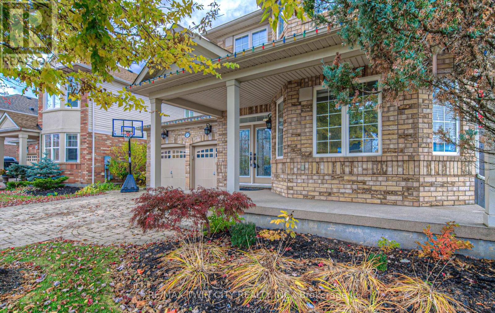 Property at 47 DELLGROVE CIRCLE image 2