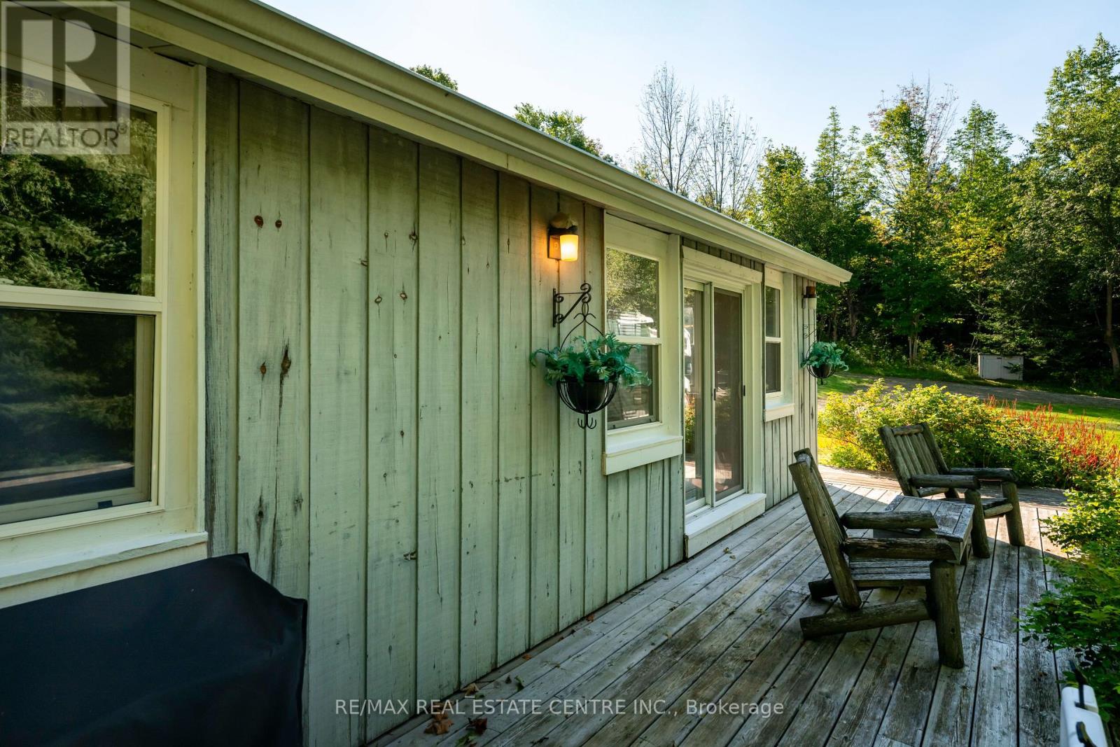 637217 Prince Of Wales Road, Mulmur, Ontario L9V 0C2 - Photo 10 - X12514172