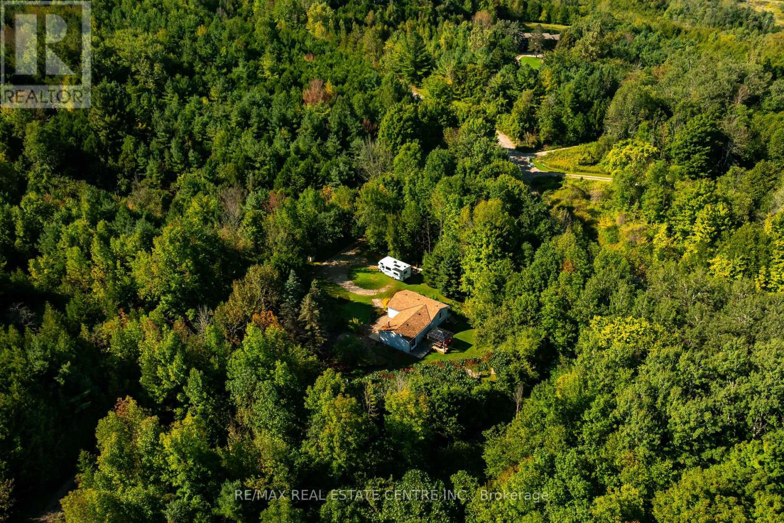 637217 Prince Of Wales Road, Mulmur, Ontario L9V 0C2 - Photo 15 - X12514172