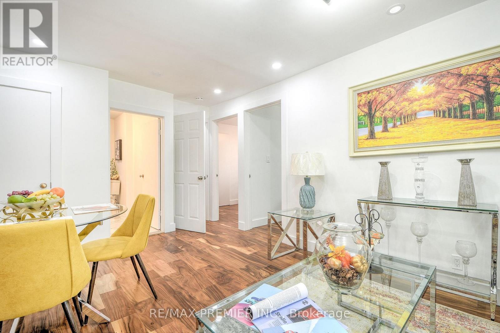 1467 Ouellette Avenue, Windsor, Ontario N8X 1K1 - Photo 21 - X12514176