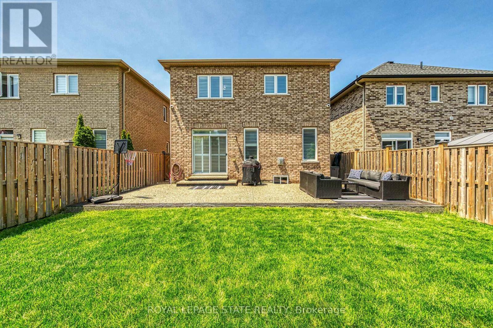 78 Chaumont Drive, Hamilton, Ontario L8J 0J8 - Photo 47 - X12514178