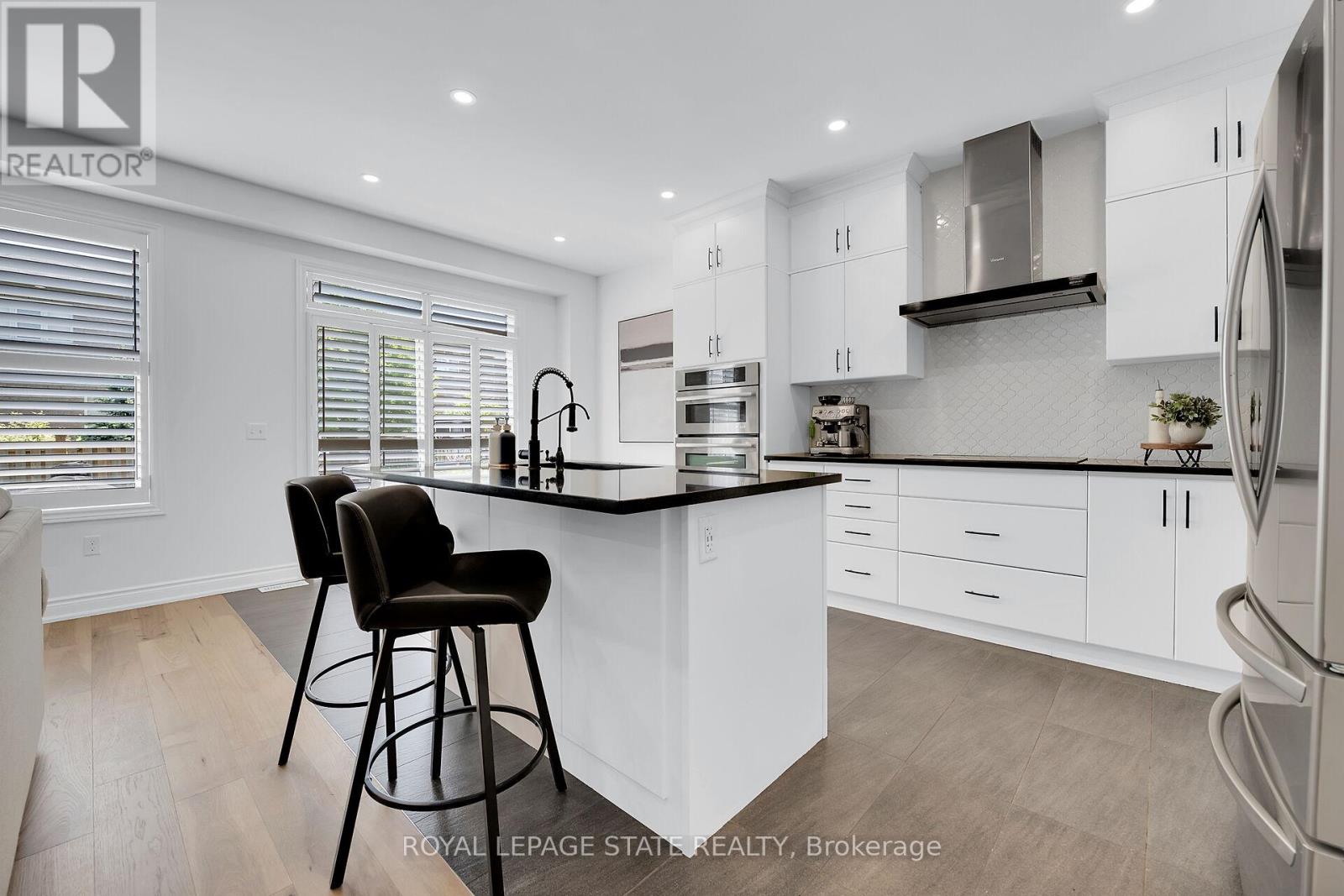 78 Chaumont Drive, Hamilton, Ontario L8J 0J8 - Photo 9 - X12514178