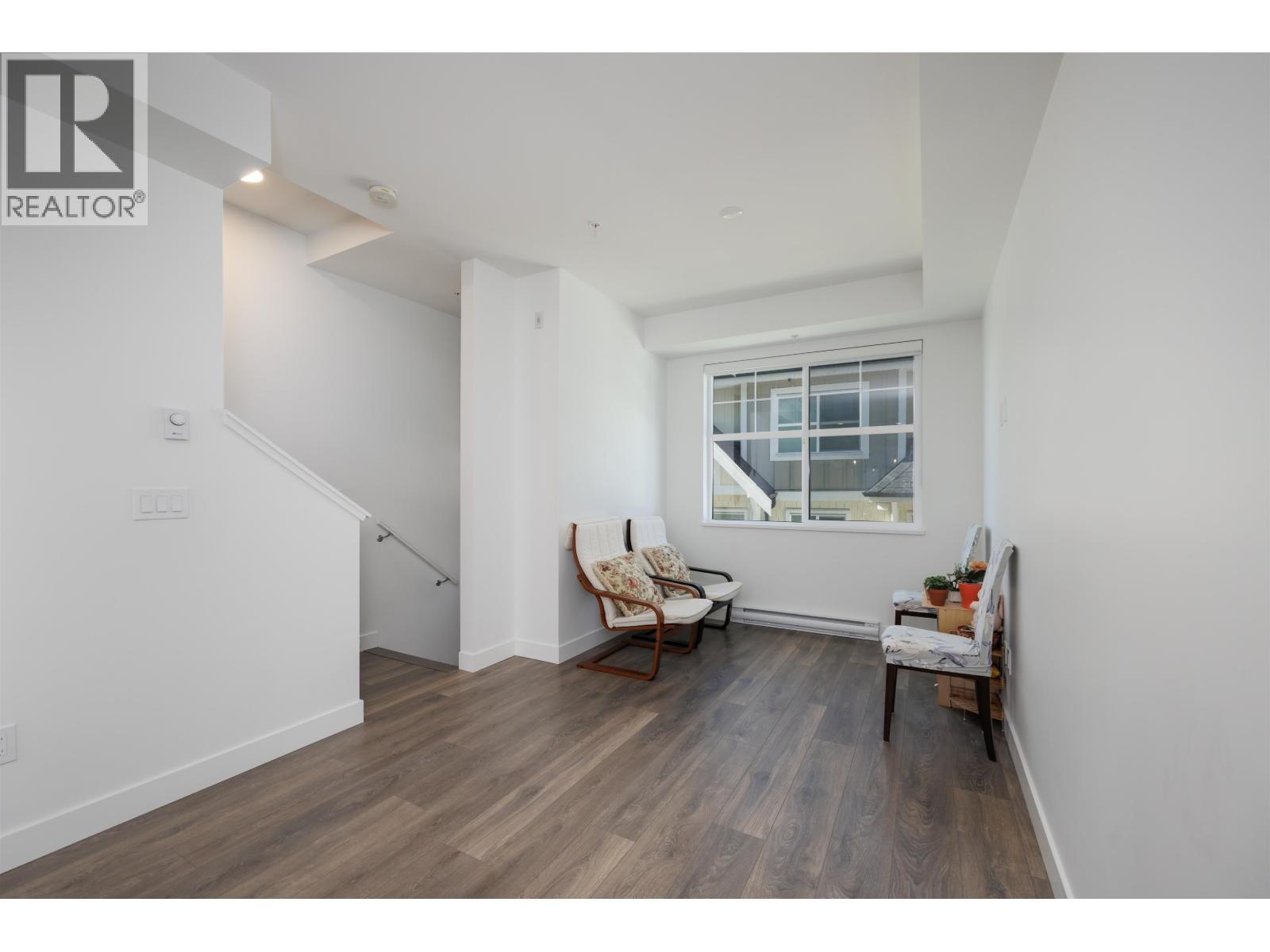 119 707 Robinson Street, Coquitlam, British Columbia V3J 0M9 - Photo 3 - R3054221