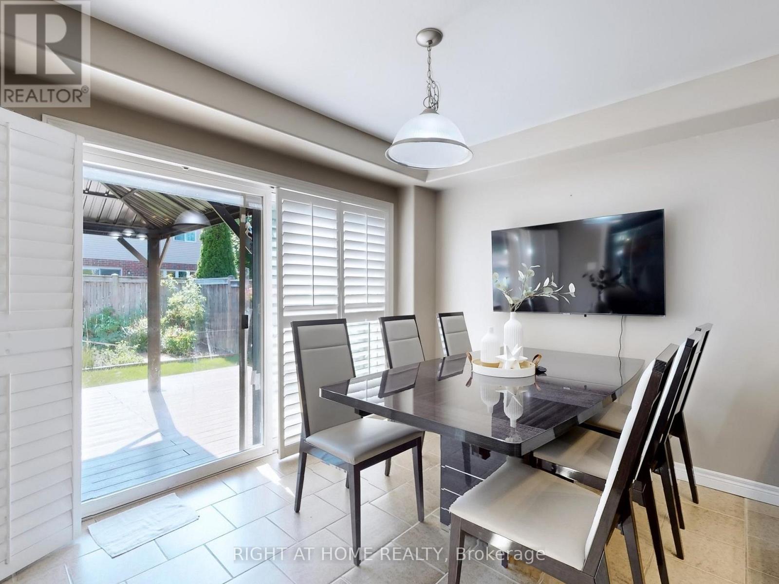 98 Willow Lane, Grimsby, Ontario  L3M 5P7 - Photo 15 - X12514190