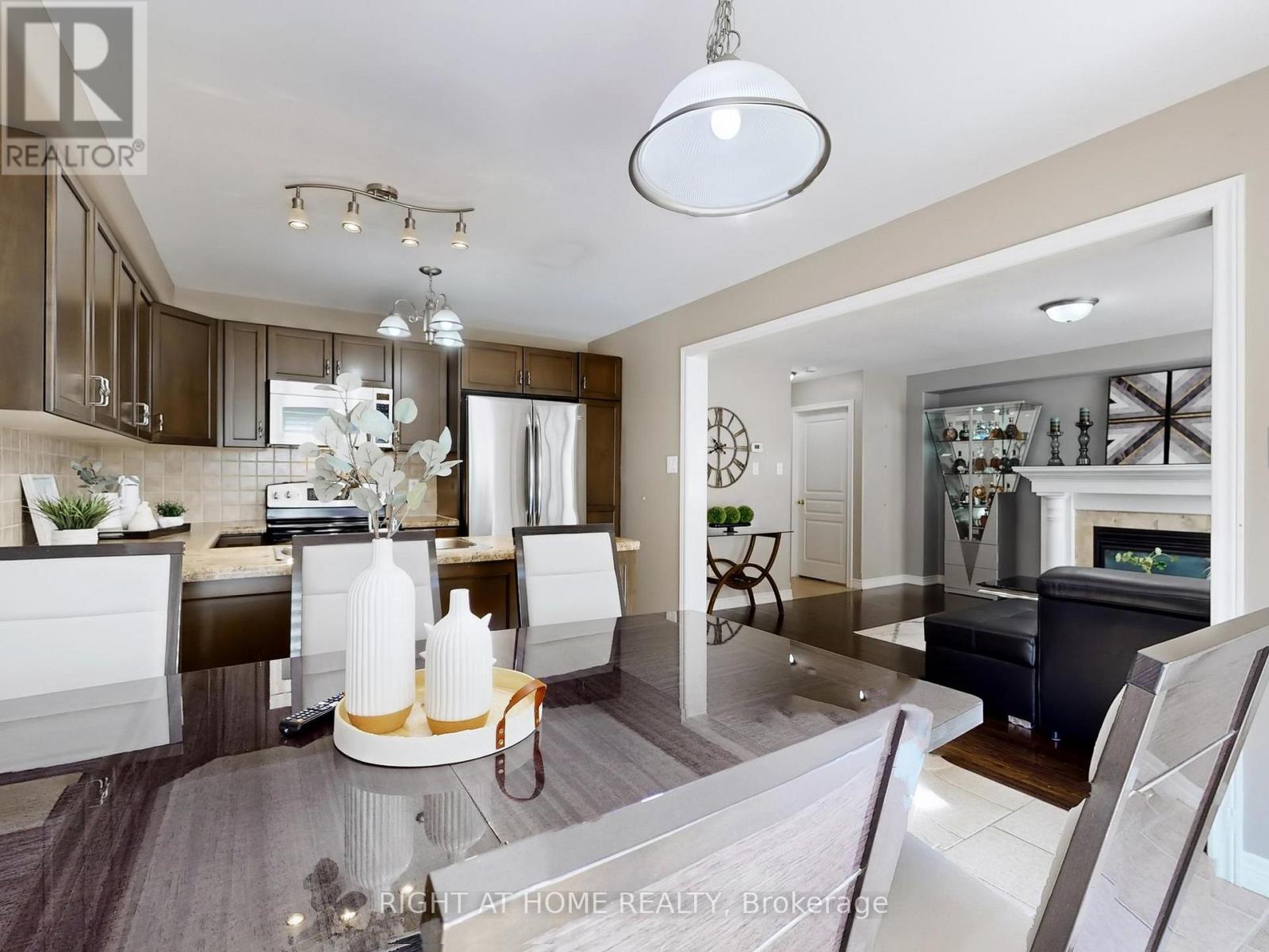 98 Willow Lane, Grimsby, Ontario  L3M 5P7 - Photo 18 - X12514190