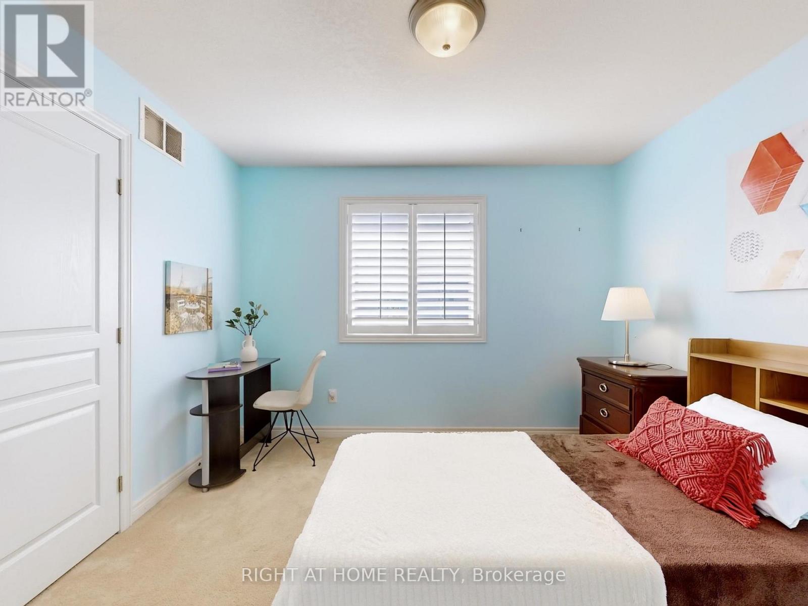 98 Willow Lane, Grimsby, Ontario  L3M 5P7 - Photo 28 - X12514190