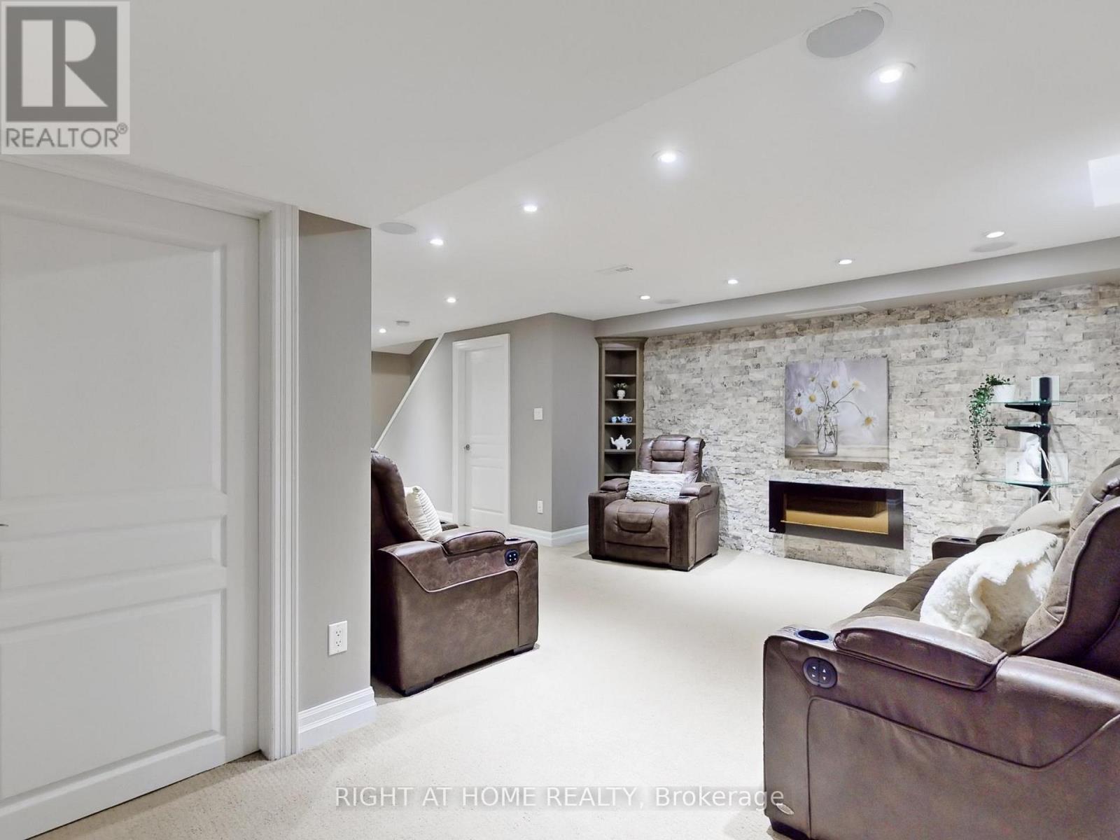 98 Willow Lane, Grimsby, Ontario  L3M 5P7 - Photo 40 - X12514190