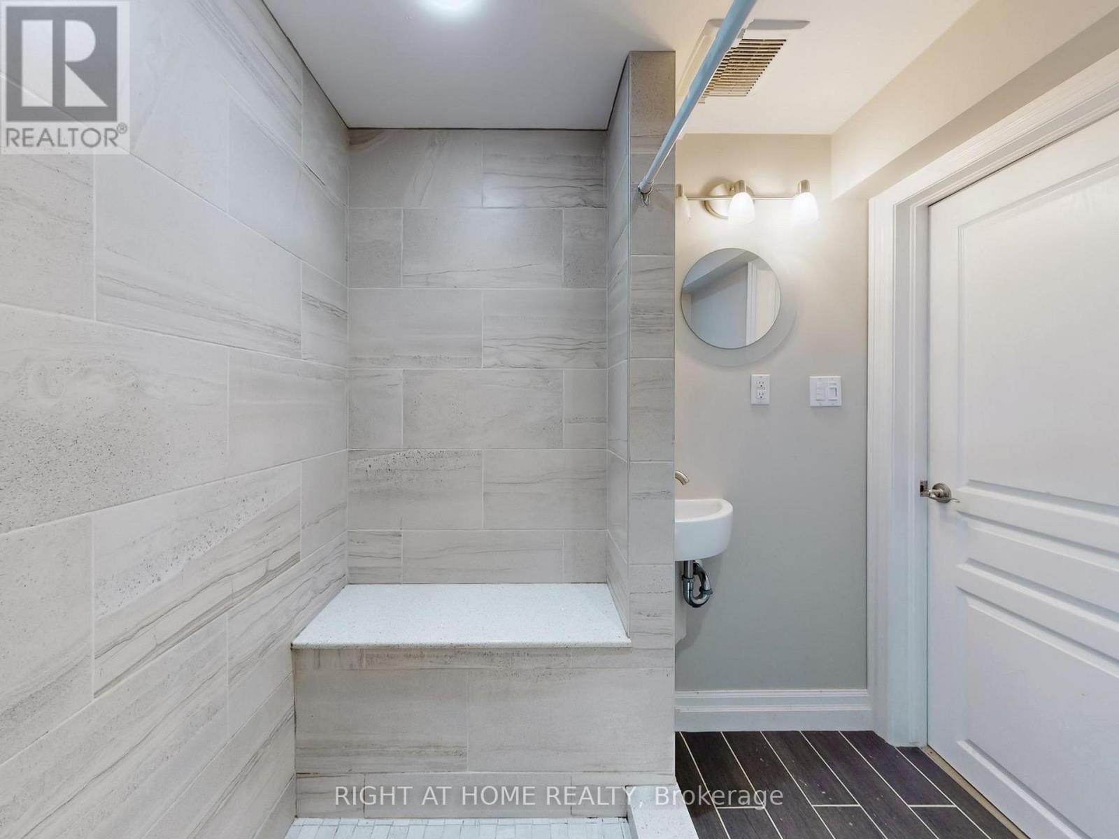 98 Willow Lane, Grimsby, Ontario  L3M 5P7 - Photo 42 - X12514190