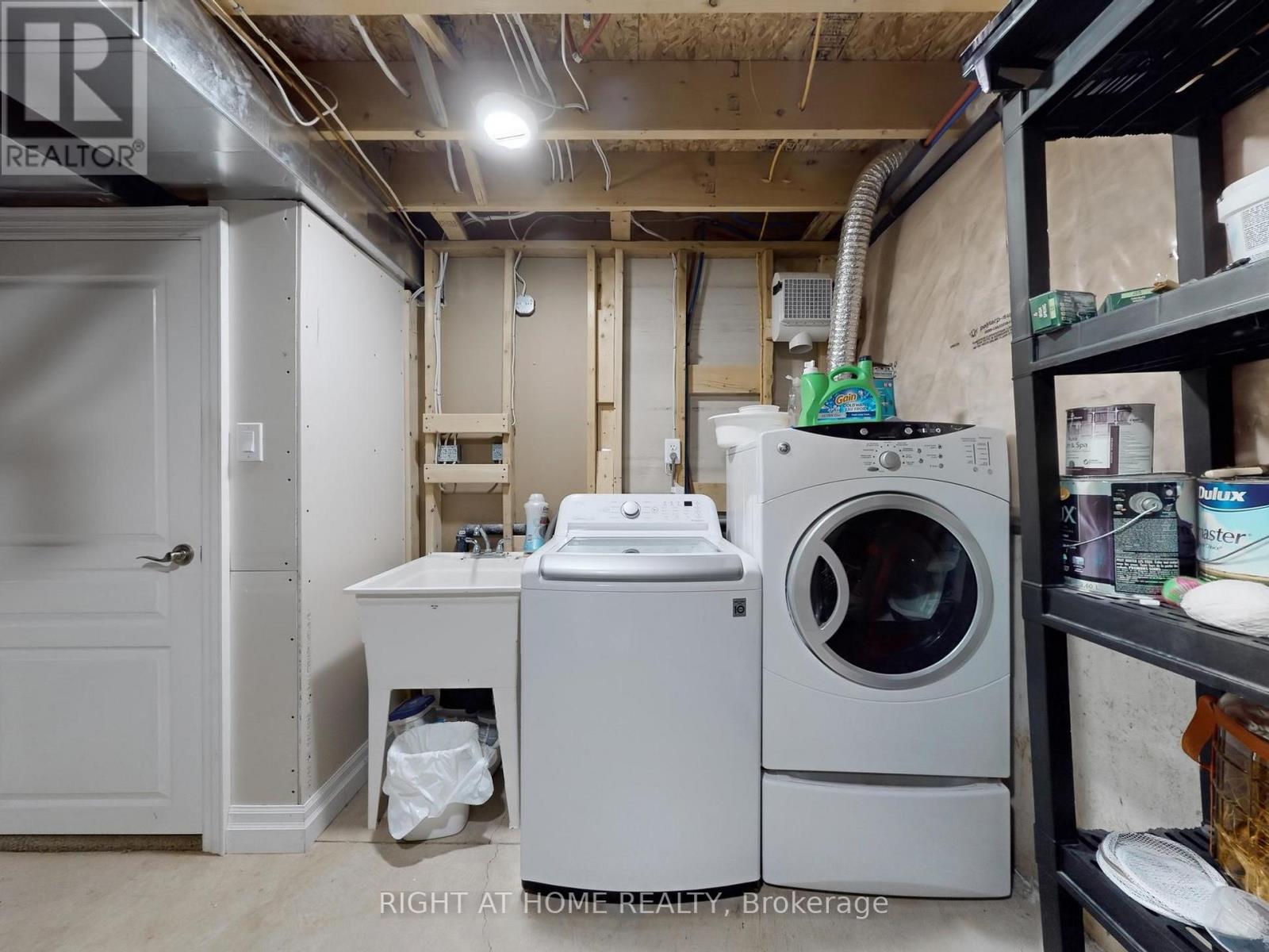 98 Willow Lane, Grimsby, Ontario  L3M 5P7 - Photo 46 - X12514190