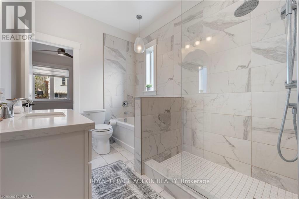 14 Spring Street, Brantford, Ontario N3T 4M3 - Photo 16 - X12514270