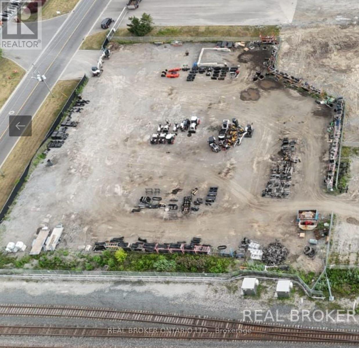 1a - 375 Mcneilly Road, Hamilton, Ontario L8E 5H4 - Photo 3 - X12514286