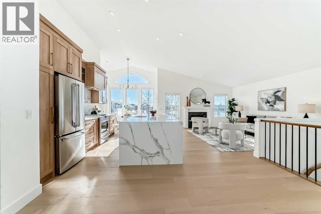 161 West Creek Pond, Chestermere, Alberta  T1X 1H4 - Photo 5 - A2268964