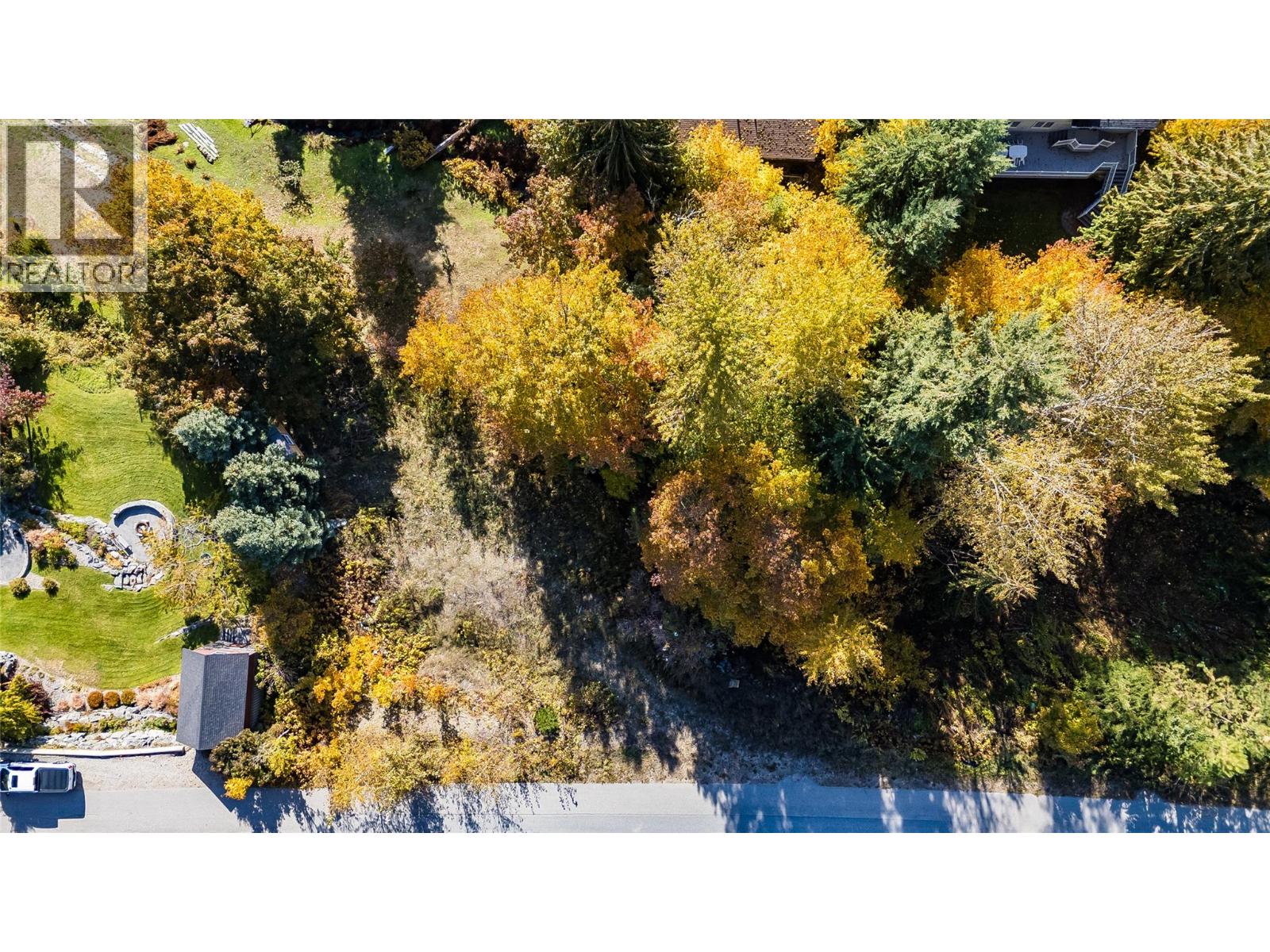 1873 Cook Avenue, Rossland, British Columbia