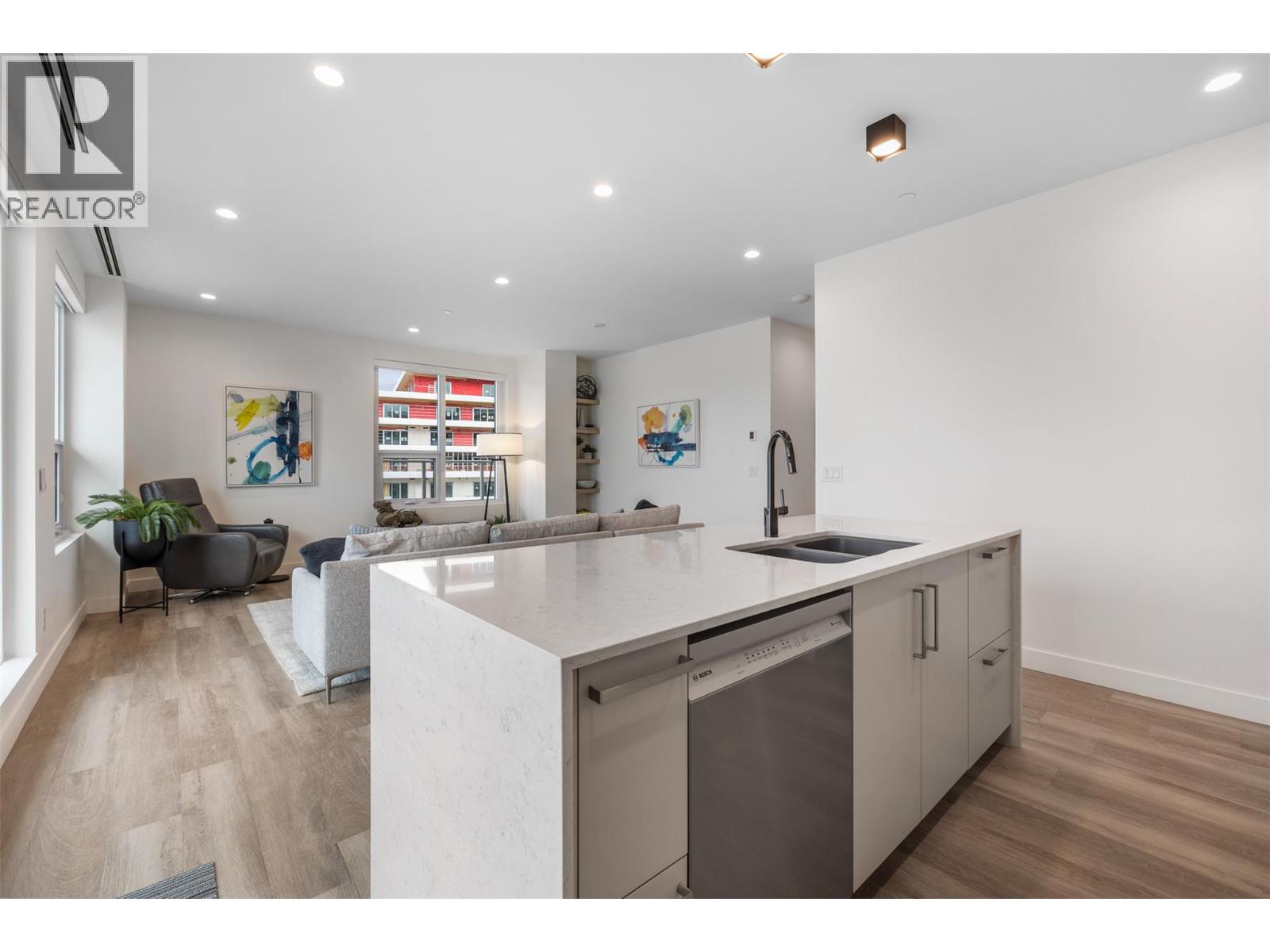 3340 Lakeshore Drive Unit# 706, Kelowna, British Columbia  V1W 0H6 - Photo 12 - 10367545