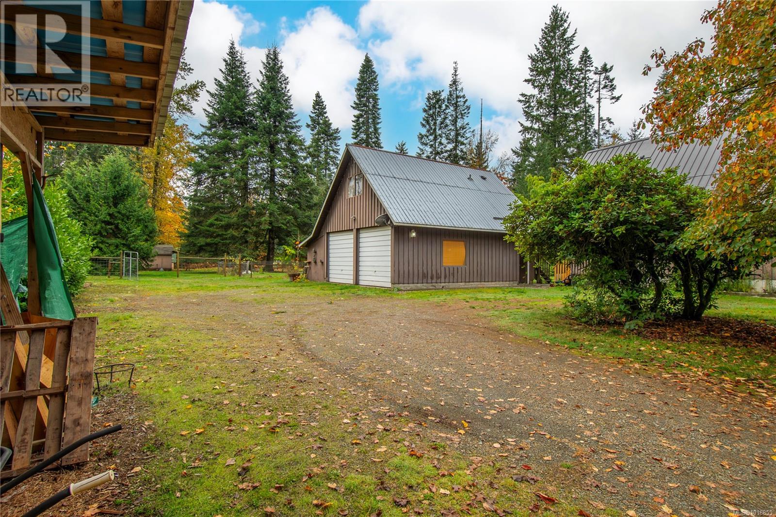 3413 Heather Rd, Black Creek, British Columbia  V9J 1E5 - Photo 3 - 1018855