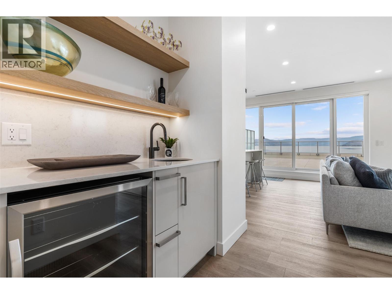 3340 Lakeshore Drive Unit# 706, Kelowna, British Columbia  V1W 0H6 - Photo 13 - 10367545