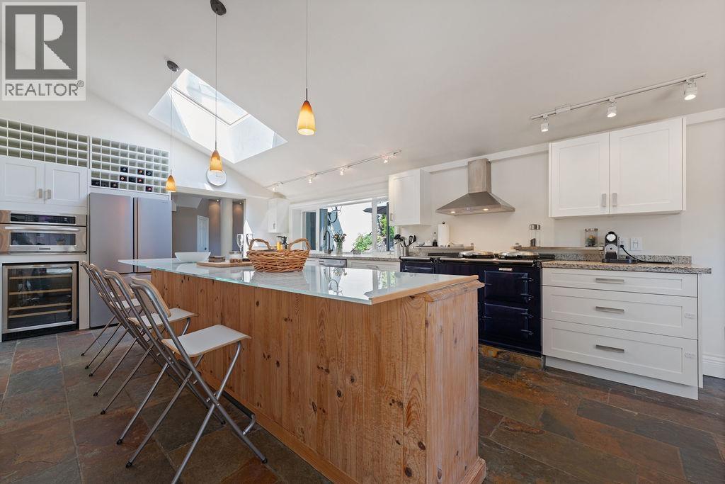 284 Sandringham Crescent, North Vancouver, British Columbia V7N 2R8 - Photo 17 - R3065152