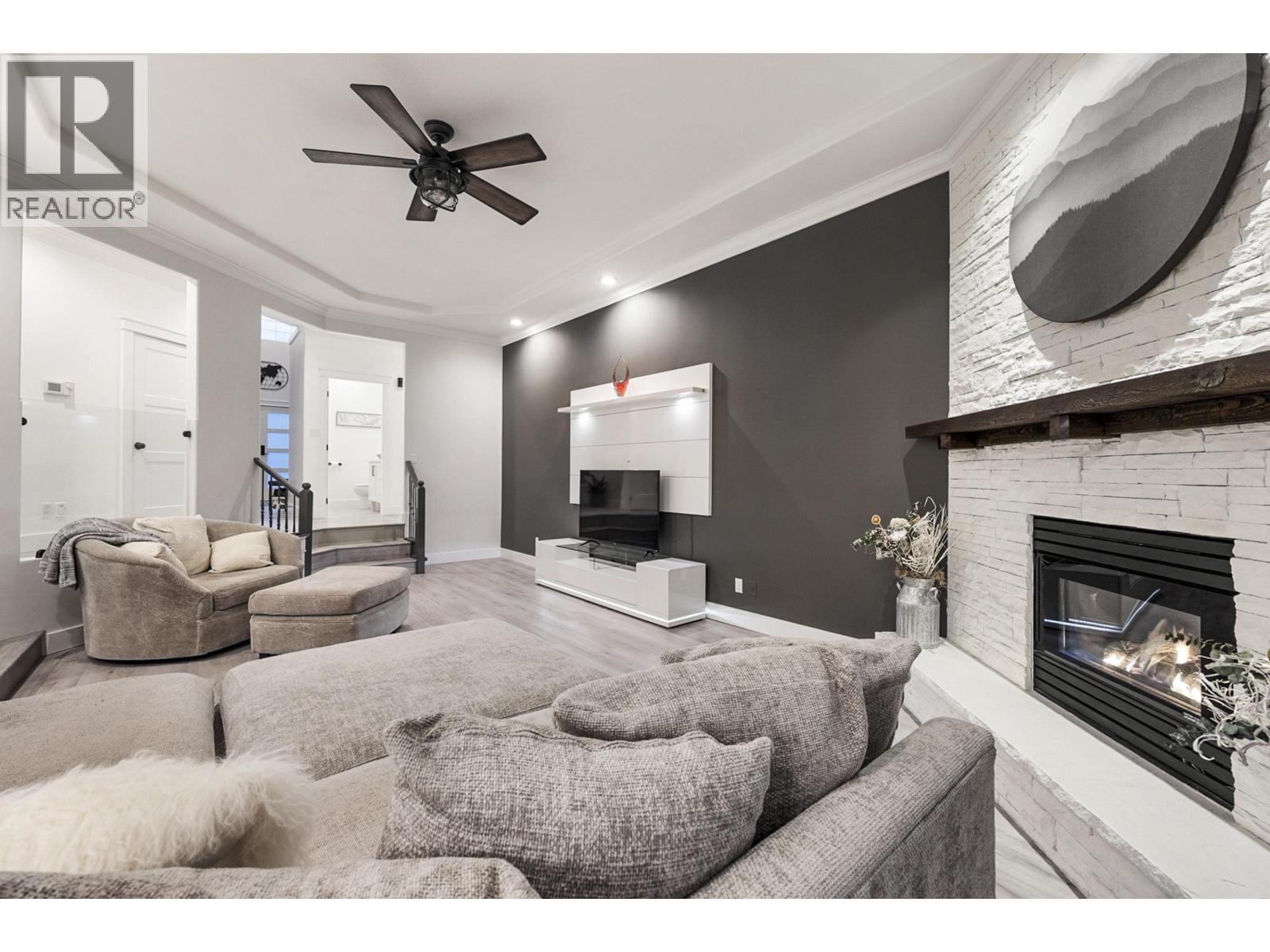 10613 238 Street, Maple Ridge, British Columbia  V2W 1E4 - Photo 9 - R3065156