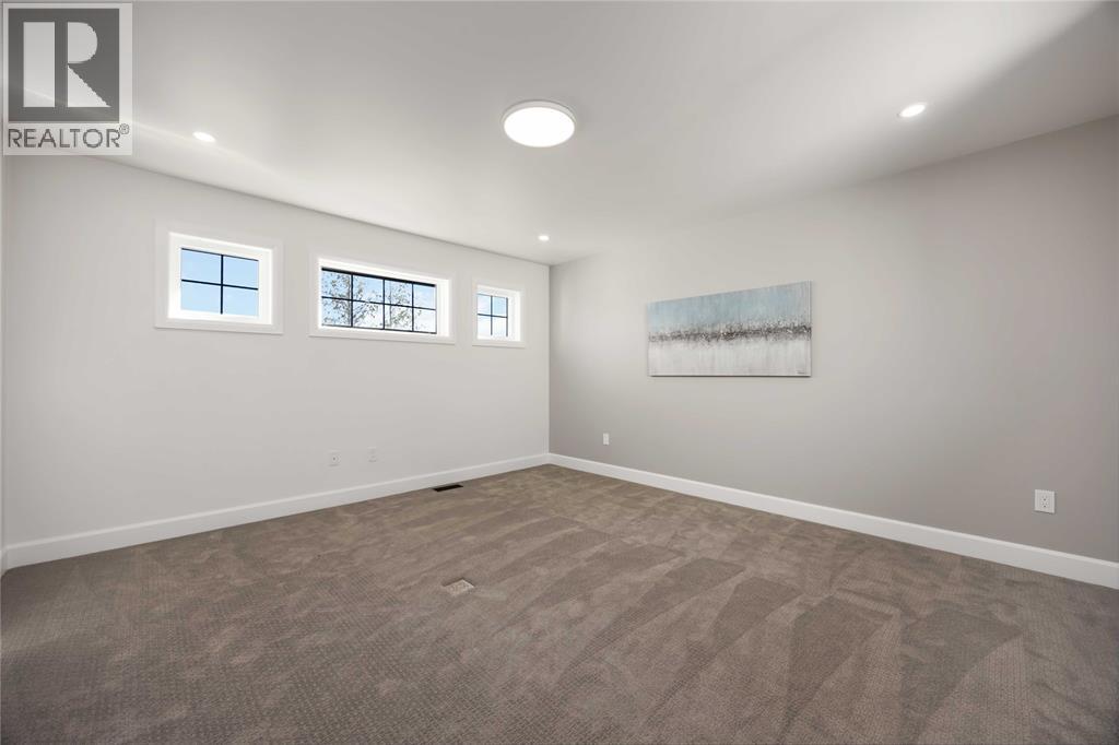 7007 Blue Coast Heights, Plympton-Wyoming, Ontario N0N 1E0 - Photo 31 - 25028038