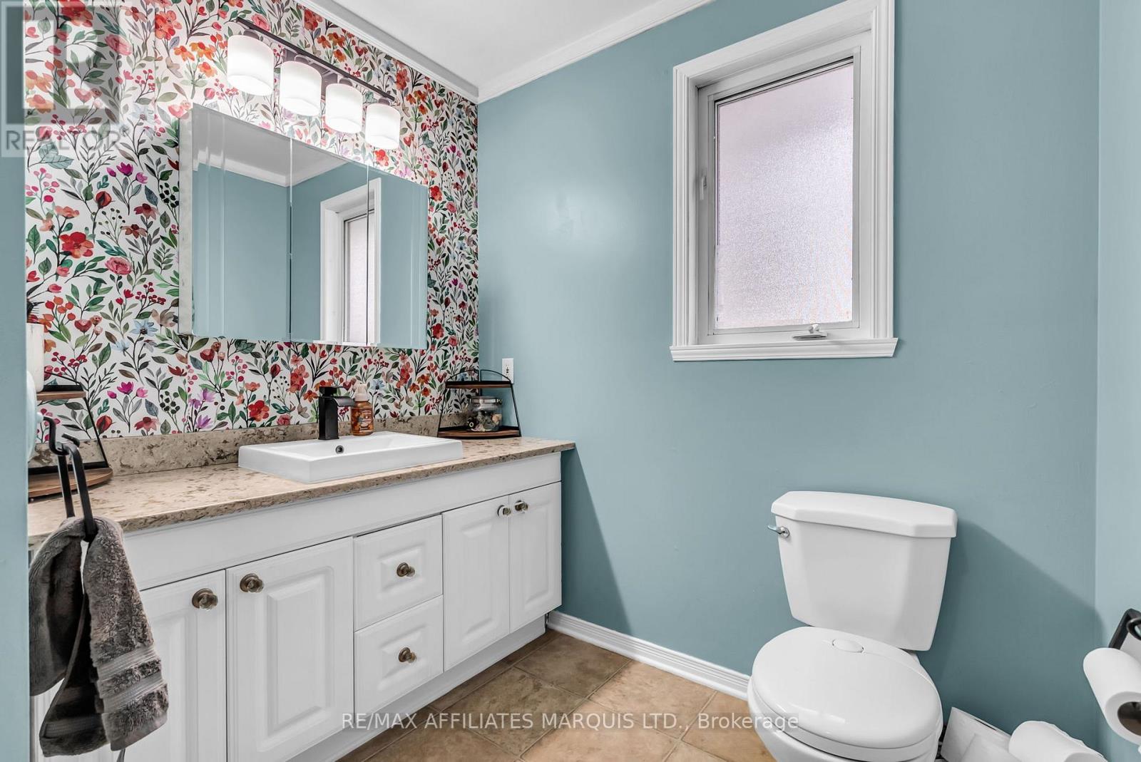 17 Napier Street, South Stormont, Ontario K0C 1M0 - Photo 12 - X12514344