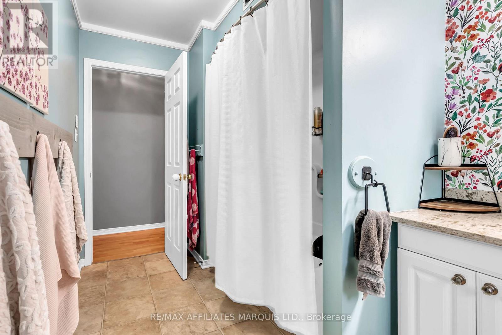 17 Napier Street, South Stormont, Ontario K0C 1M0 - Photo 13 - X12514344