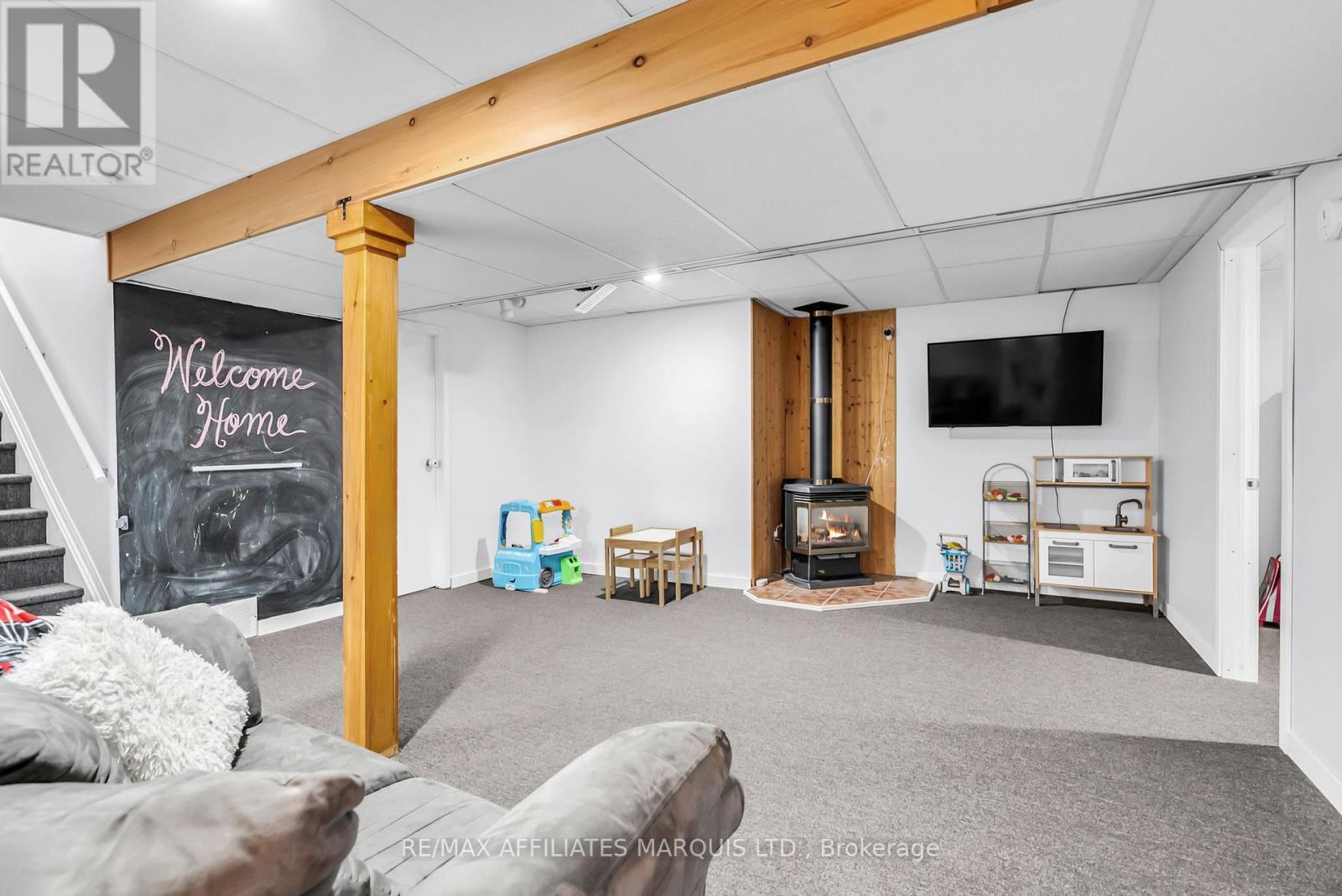 17 Napier Street, South Stormont, Ontario K0C 1M0 - Photo 23 - X12514344